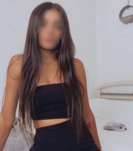 623459923: Chica busca chico en La Coruña