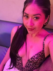 603358534: Chica busca chico en Sevilla