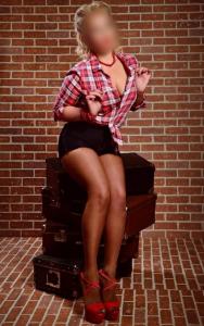 641224375: Chica busca chico en Zaragoza