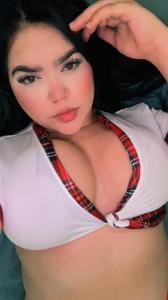 631927435: Chica busca chico en Málaga