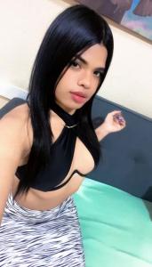 637020777: Chica busca chico en Madrid