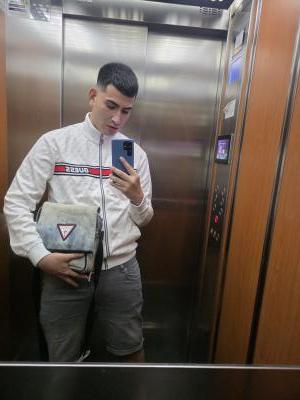 600204704: Chico busca chica en Granada