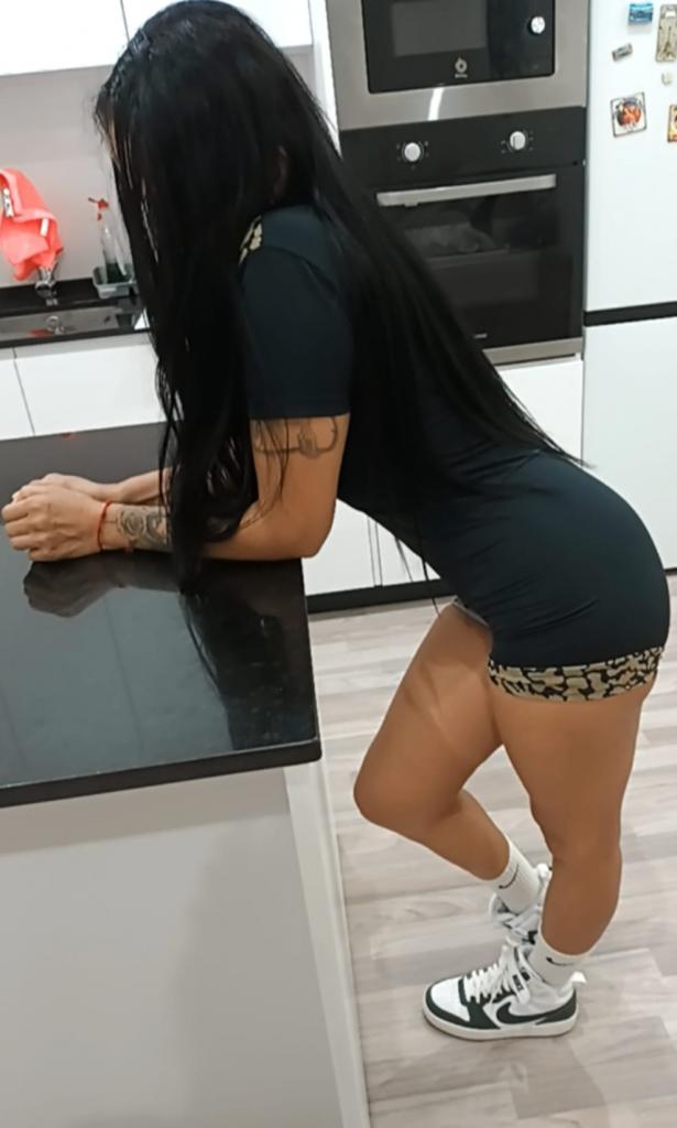 Chica busca chico en Alicante: 
