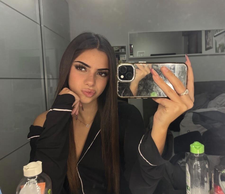 602524265: Chica busca chico en Mallorca