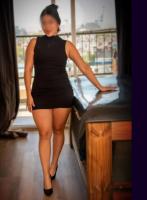 642974191: Chica busca chico en Sevilla