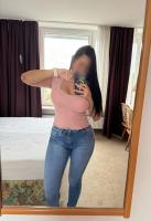 625737181: Chica busca chico en La Coruña