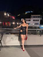 677845654: Chica busca chico en Barcelona