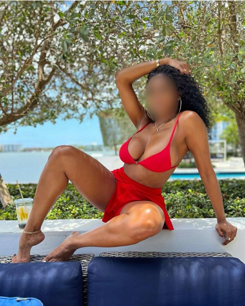 613202999: Chica busca chico en Badajoz