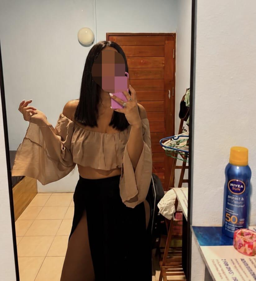 647369689: Chica busca chico en Madrid