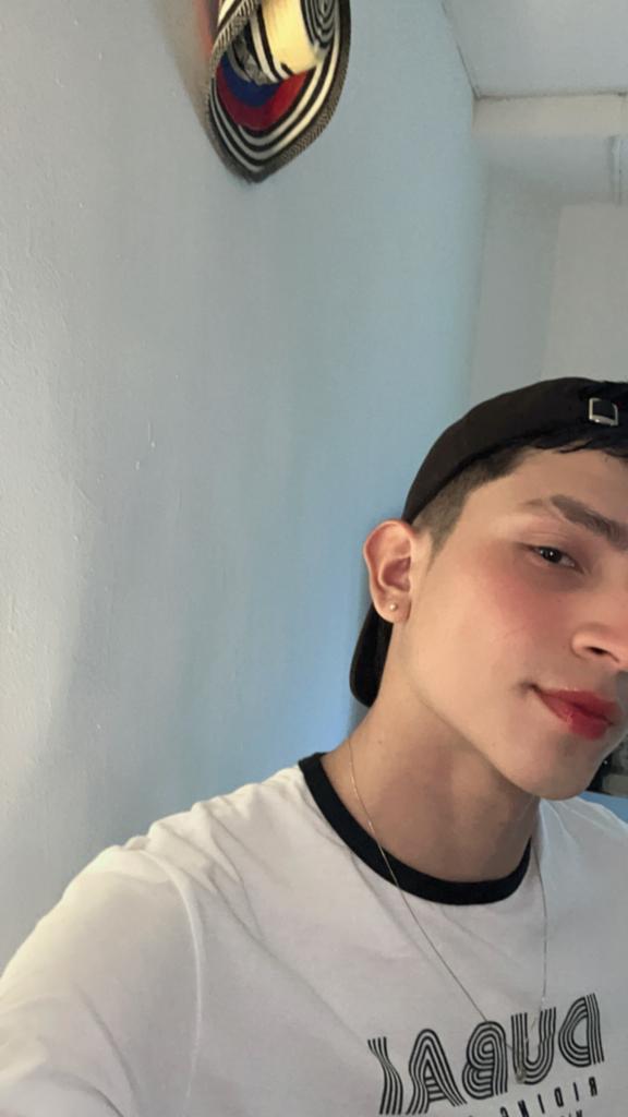 Chico busca chica en Alicante: 