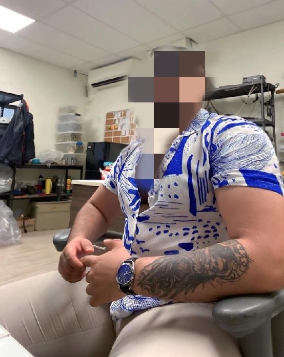 Chico busca chica en La Coruña: 