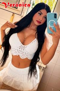 660453556: Chica busca chico en Madrid