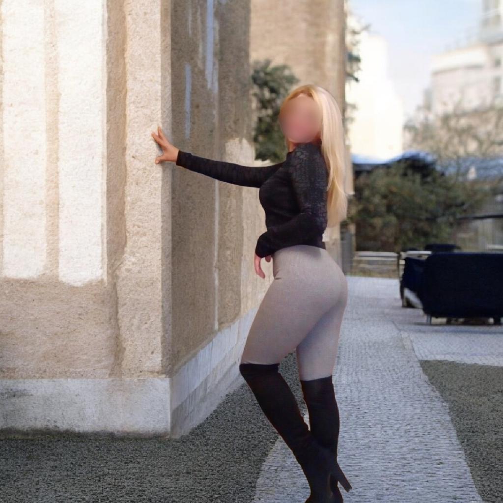 Chica busca chico en Murcia: 