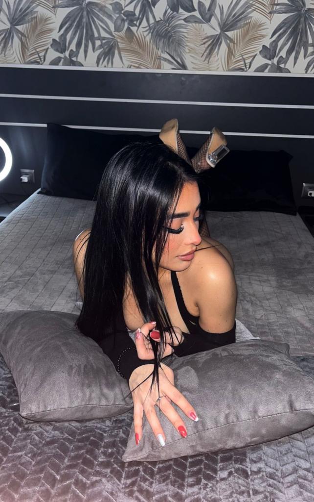 634360703: Chica busca chico en Málaga