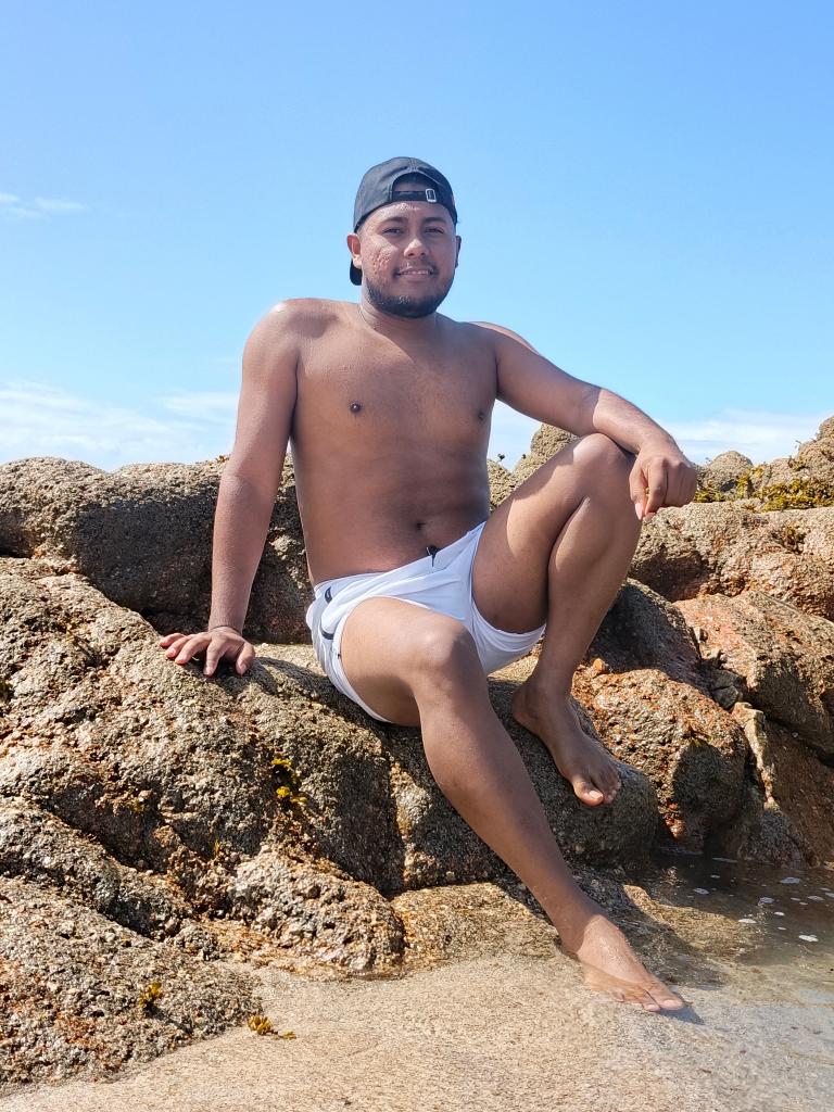 614249986: Chico busca chica en Lugo