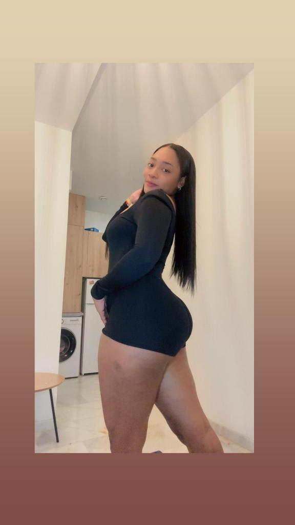 Chica busca chico en Cádiz: 