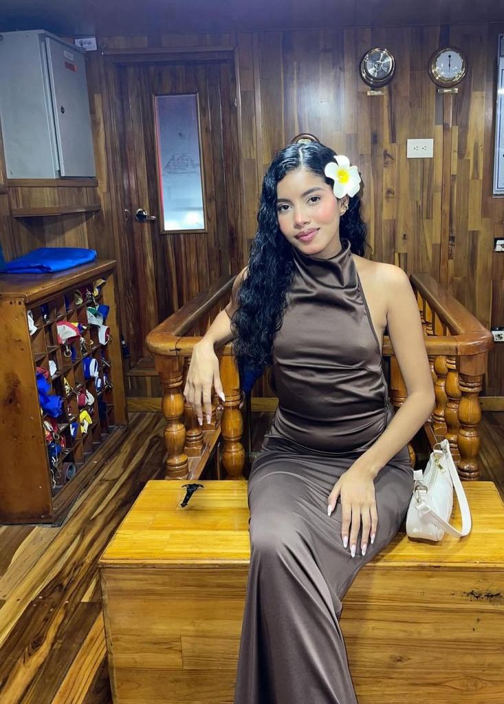 613209791: Chica busca chico en Asturias