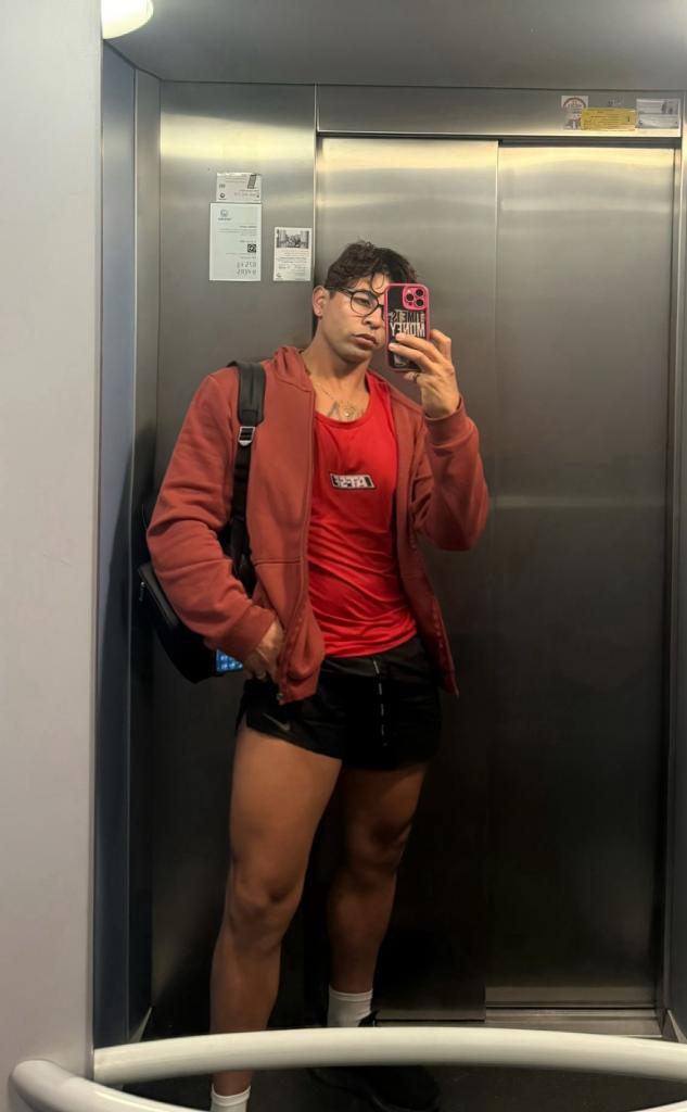 624492415: Chico busca chica en Madrid