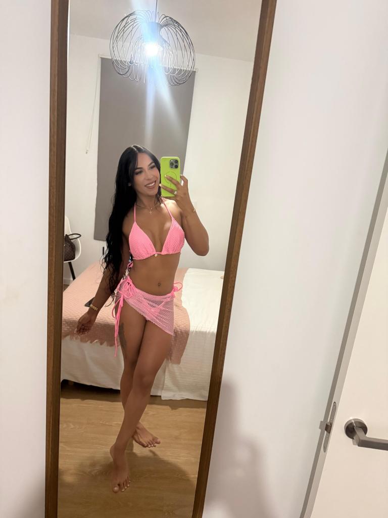 635978403: Transexual en Cádiz