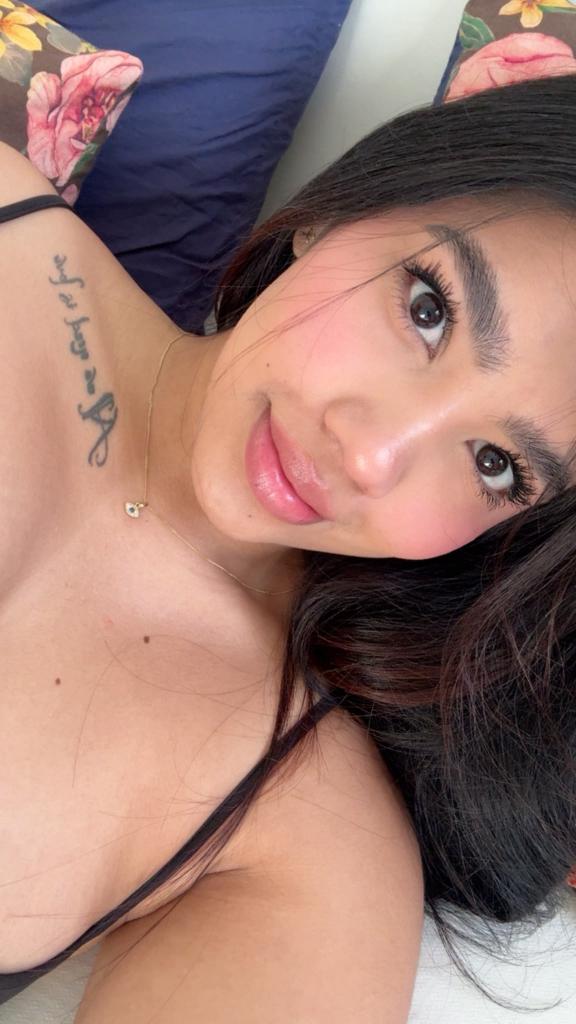 613479262: Chica busca chico en Barcelona