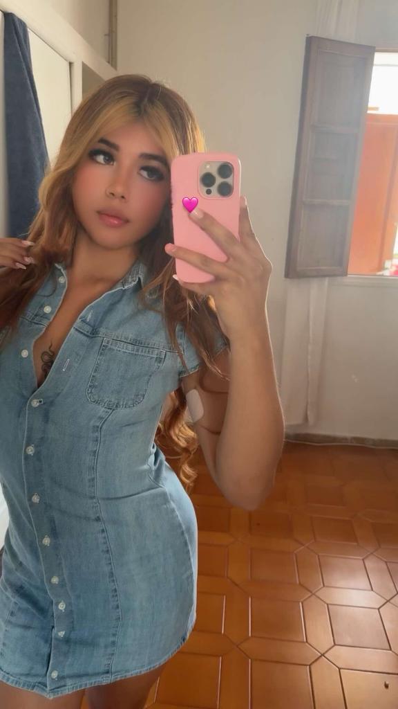 662587691: Travesti en Barcelona