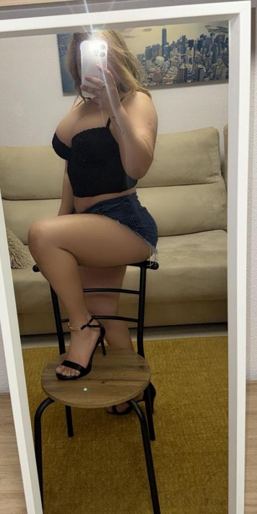 Chica busca chico en Gerona: 