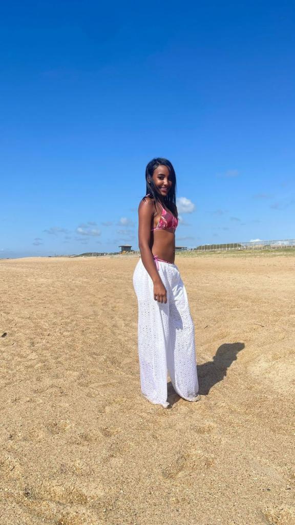 631334400: Chica busca chico en Murcia