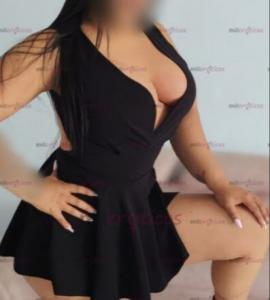 643799467: Chica busca chico en Málaga