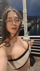686639910: Transexual en La Coruña