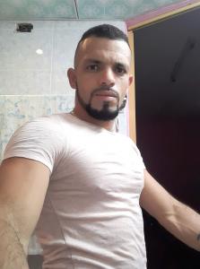 602629854: Chico busca chica en Tarragona