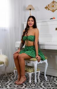 647075884: Chica busca chico en Huelva