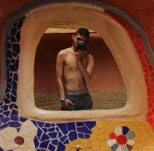 686822007: Chico busca chica en Barcelona