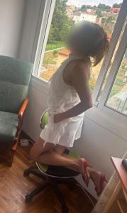 673788597: Chica busca chico en Barcelona