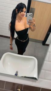 672167129: Chica busca chico en Sevilla