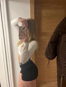 627711061: Chica busca chico en Ibiza