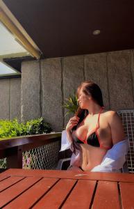 602445495: Chica busca chico en Madrid