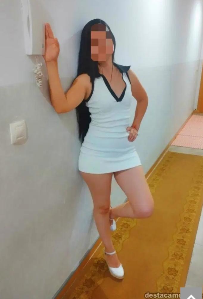 Chica busca chico en Cádiz: 