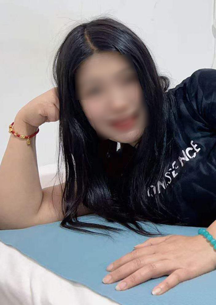 Chica busca chico en Barcelona: Chica busca chico