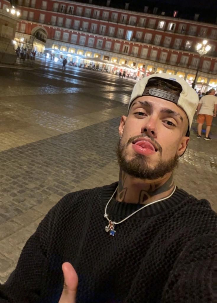 Chico busca chica en Alicante: 