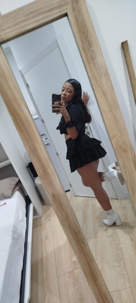 602699641: Chica busca chico en Málaga