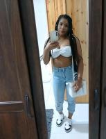 622035104: Chica busca chico en La Coruña