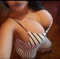 645073362: Chica busca chico en La Coruña