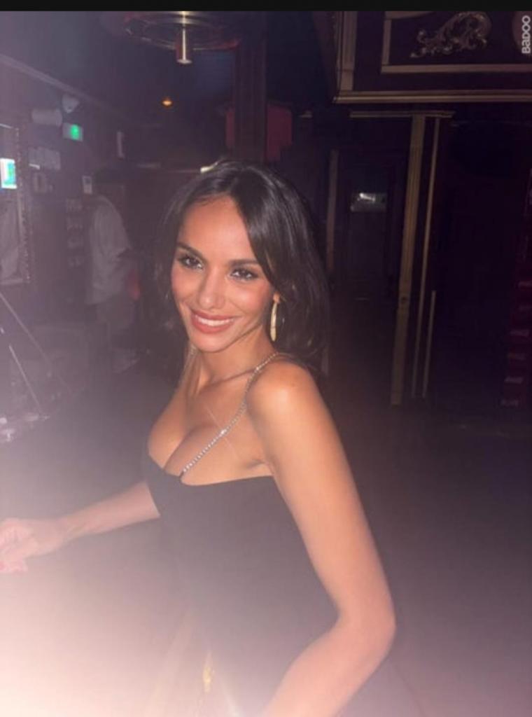 Chica busca chico en Málaga: Chica busca chico