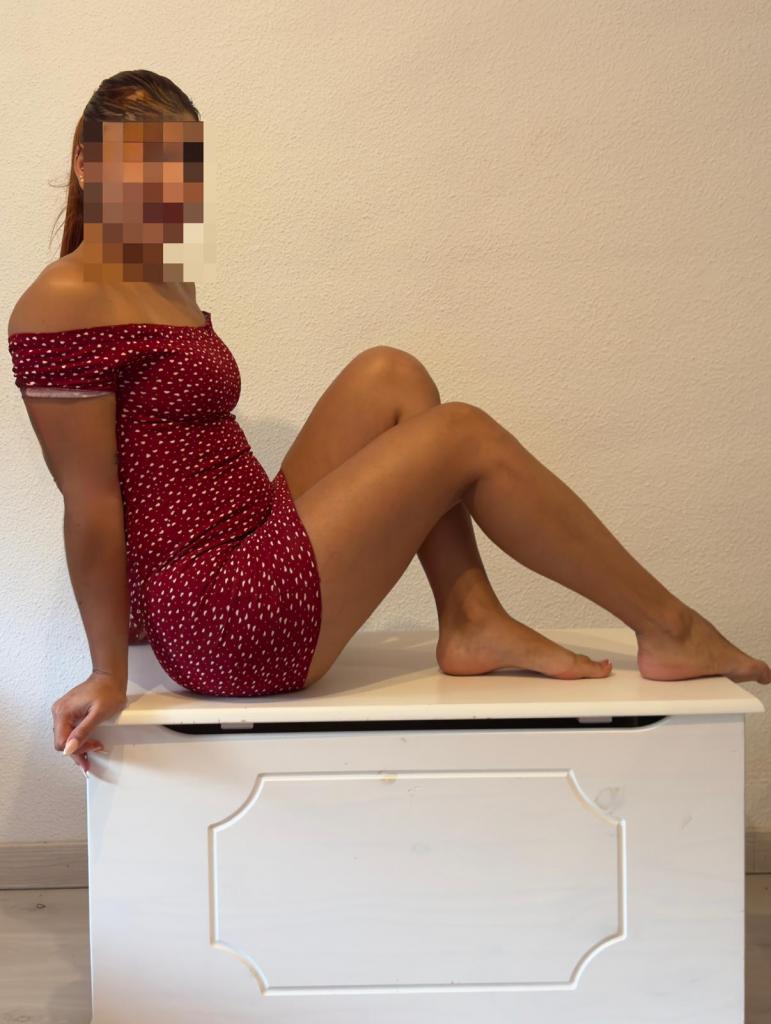 644888292: Chica busca chico en Madrid