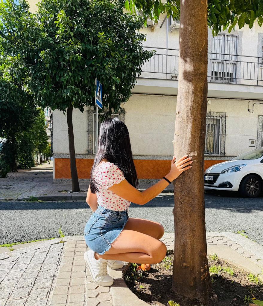 Chica busca chico en Sevilla: 