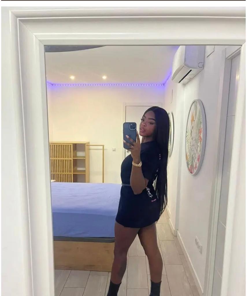 Chica busca chico en Granada: 