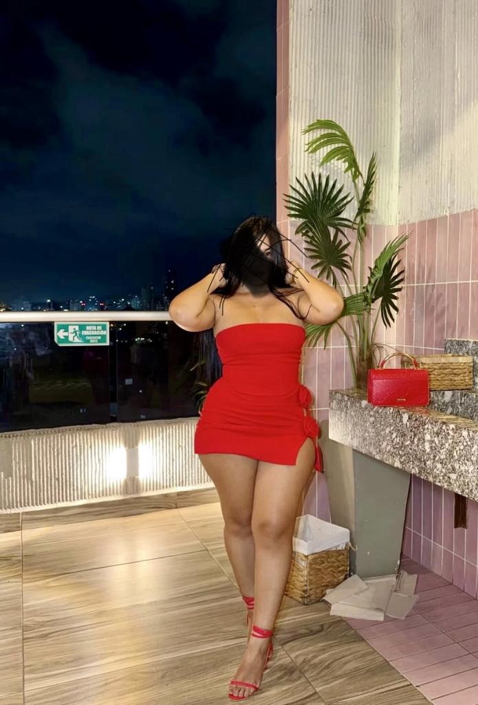 Chica busca chico en Granada: 