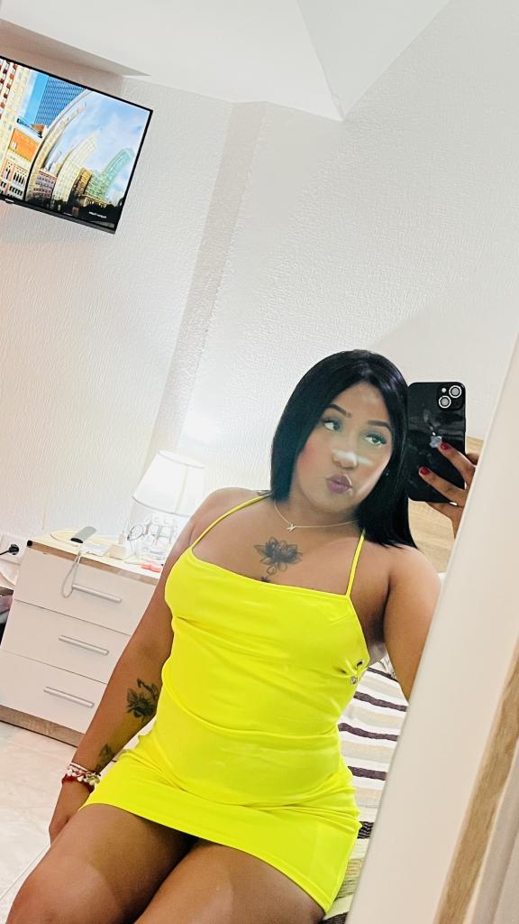 600369510: Chica busca chico en Huelva