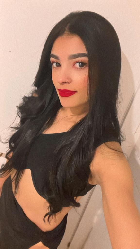 Chica busca chico en Murcia: Chica busca chico