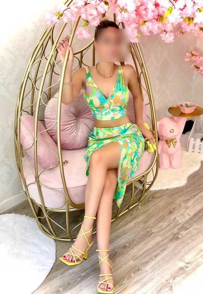 651585188: Chica busca chico en Madrid